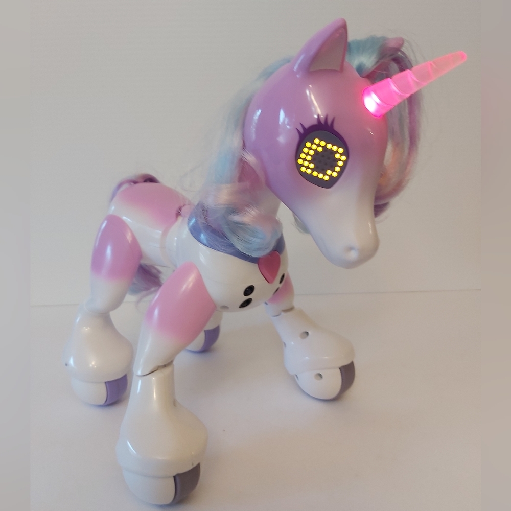Zoom Enchanted unicorn exclusif